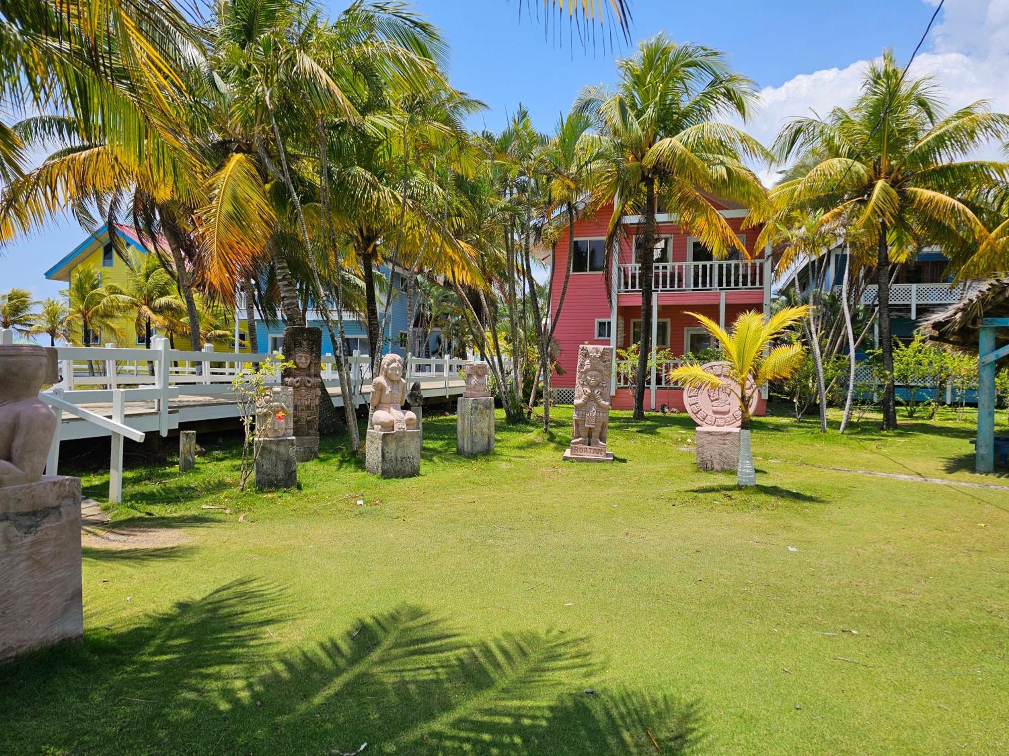 Las Palmas Joliet Corozal  외부 사진